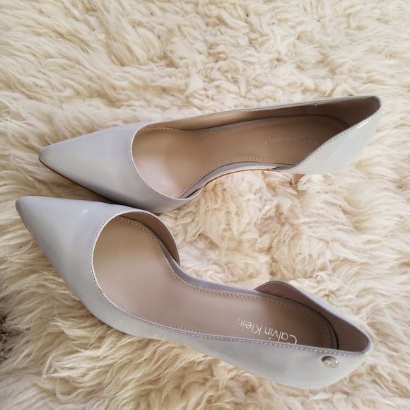 light grey heels shoes